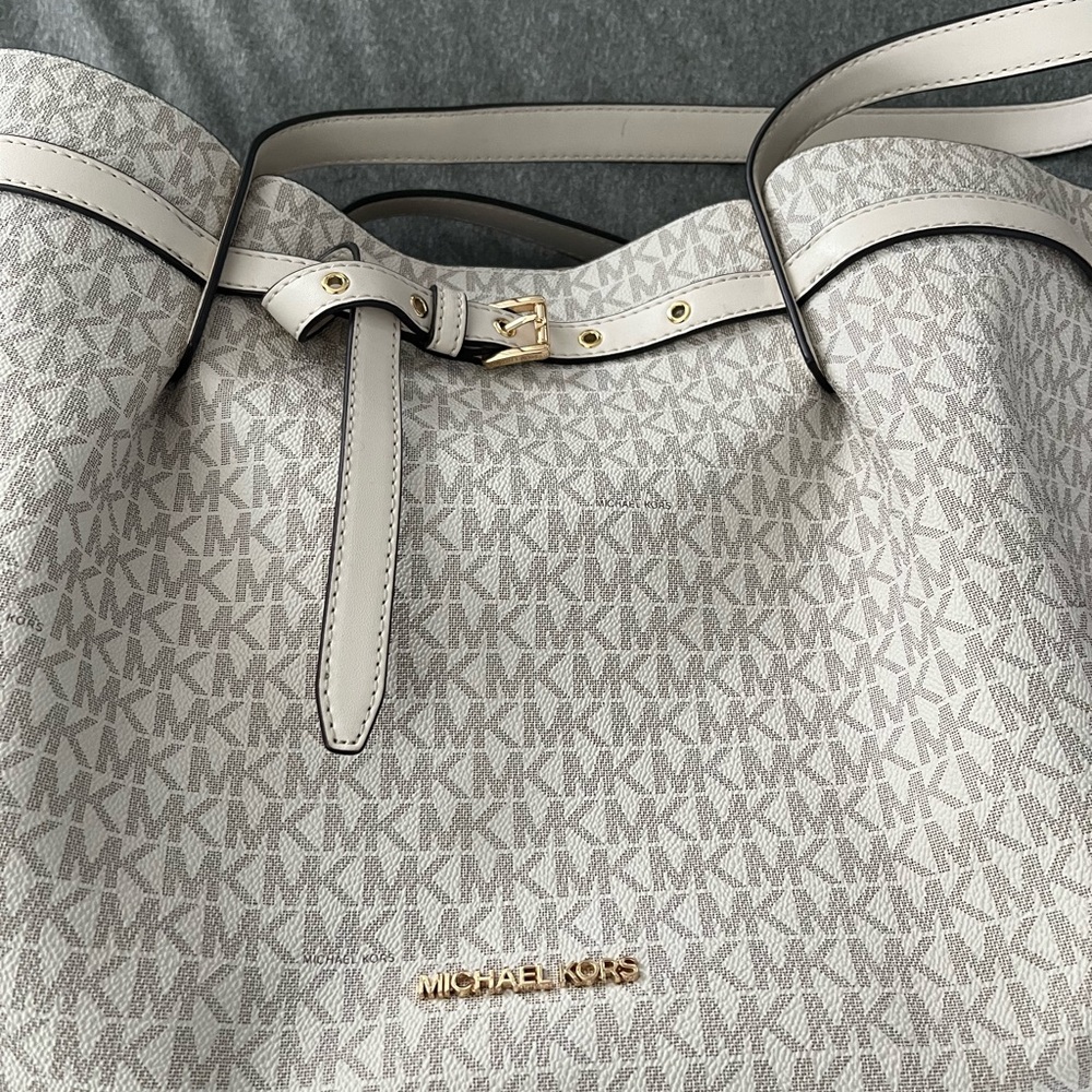 Michael Kors large tote